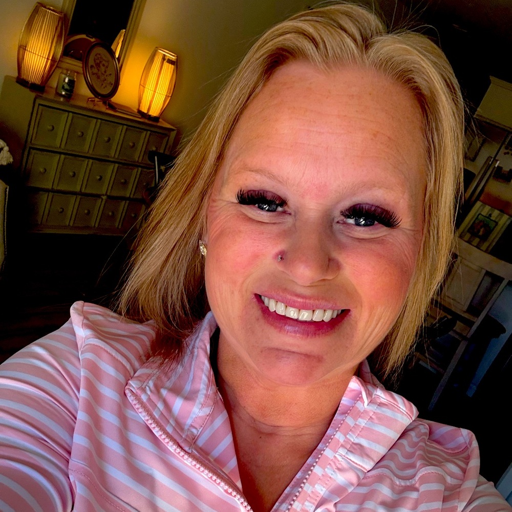 Meet your Posher, Lisa